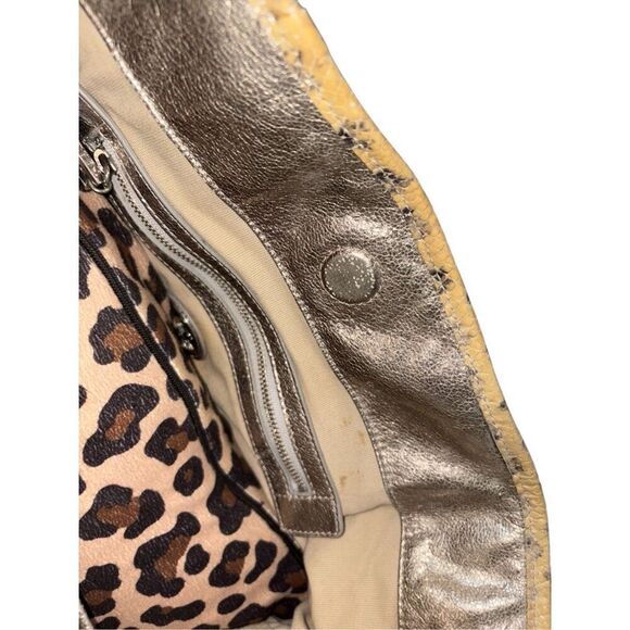 Tory Burch Metallic Leather Tote Bag - Picture 10 of 16